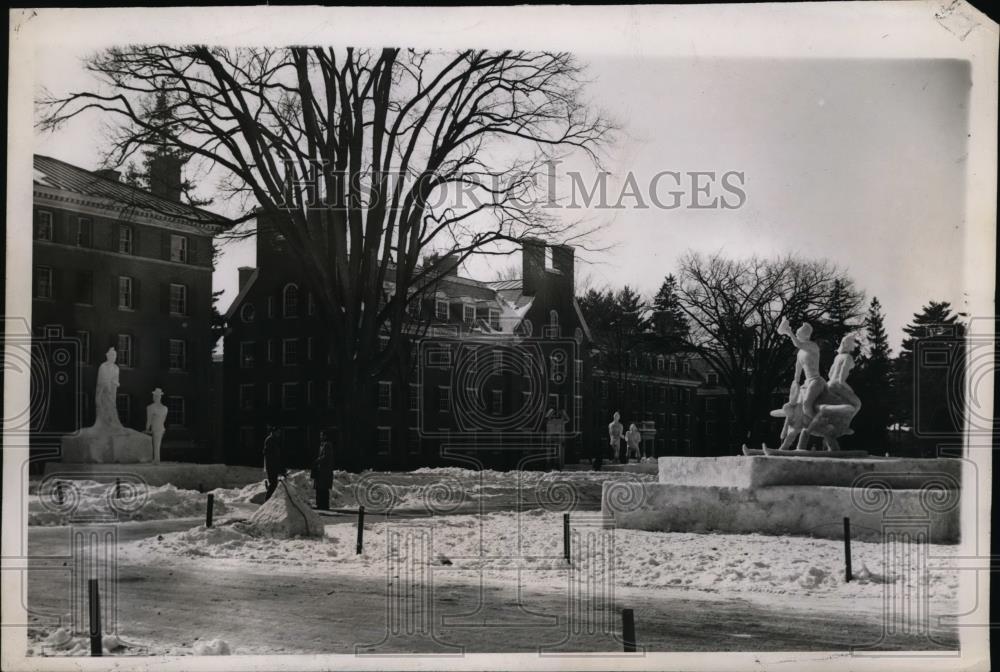 1946 Press Photo Ice Sculpture at Darthmouth College - nee96618 - Historic Images