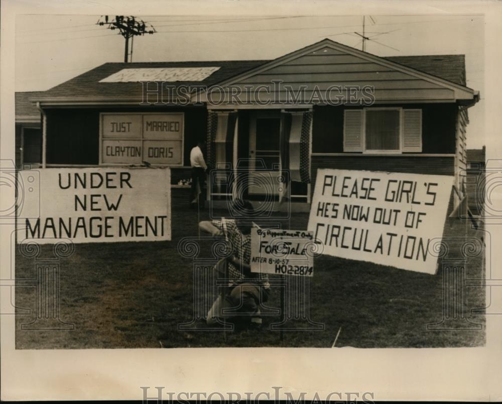 1957 Press Photo Signs posted around home of Mr &amp; Mrs Clayton Stowe - nee93726 - Historic Images