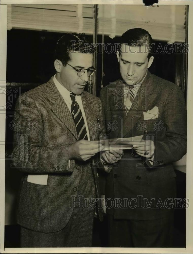1938 Press Photo Armando of Brazilian Press and John Morris of Miami Chamber - Historic Images