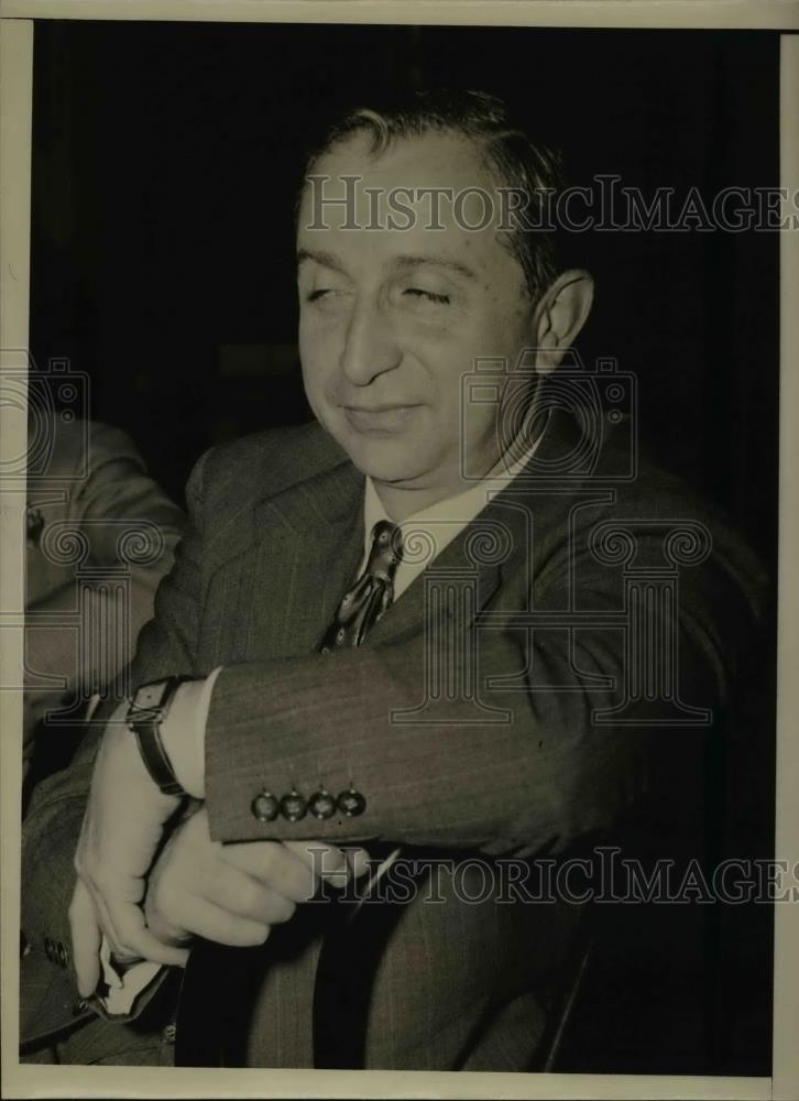 1939 Press Photo Morris Wolf Before Dies Committee Hearing In Washington - Historic Images