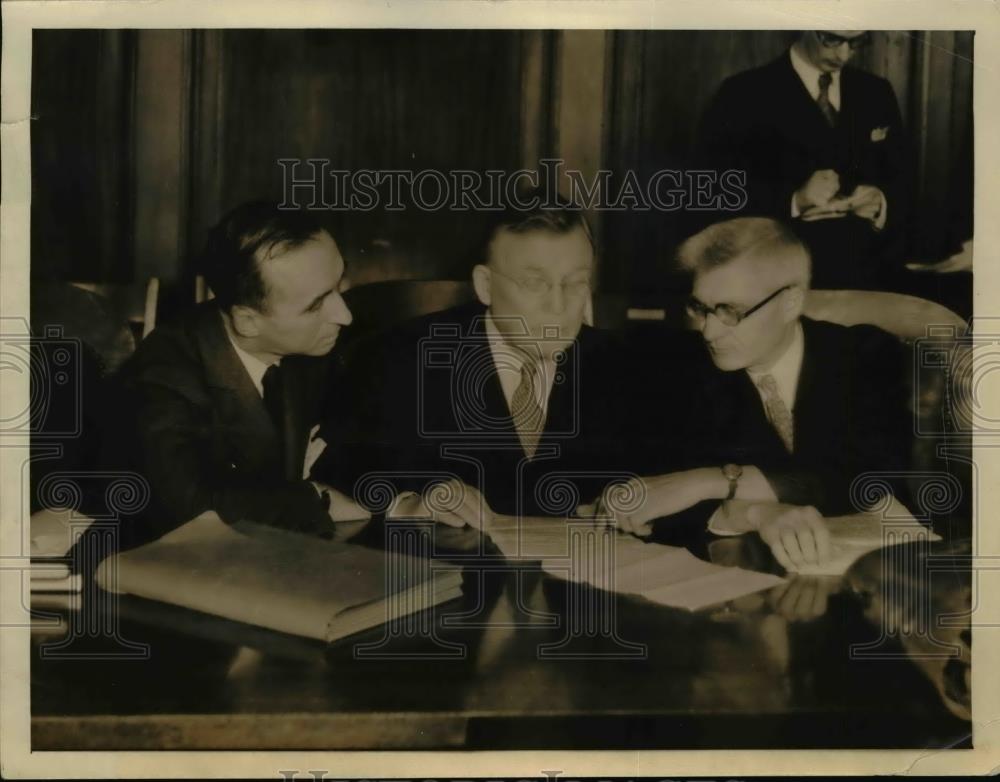 1933 Press Photo Proceeding in Court on Thomas J Mooney Murder Trial - nee95666 - Historic Images