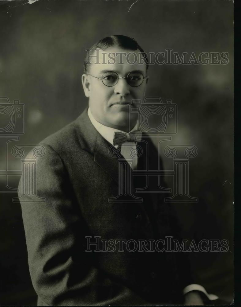 1924 Press Photo JH DePew Chief Announcer &amp; Station Manager for WCBD - nef02114 - Historic Images