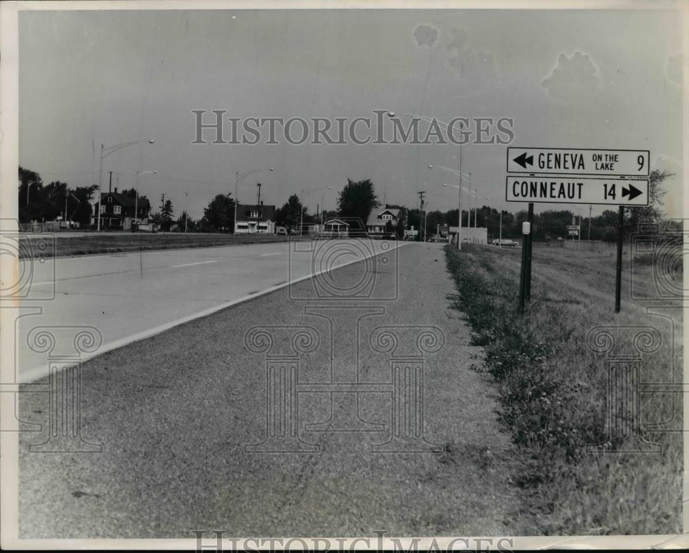 1963 Press Photo Junction of new Route 46 and 531 in Ashtabula - nee95066 - Historic Images