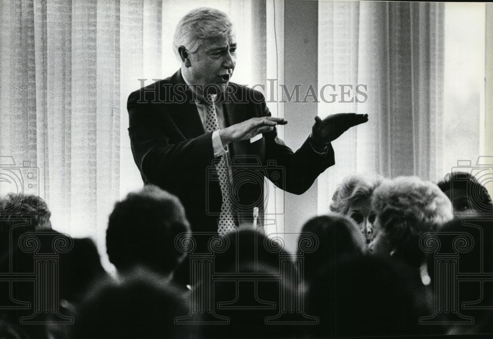 1984 Press Photo John Spellman - spa18405 - Historic Images