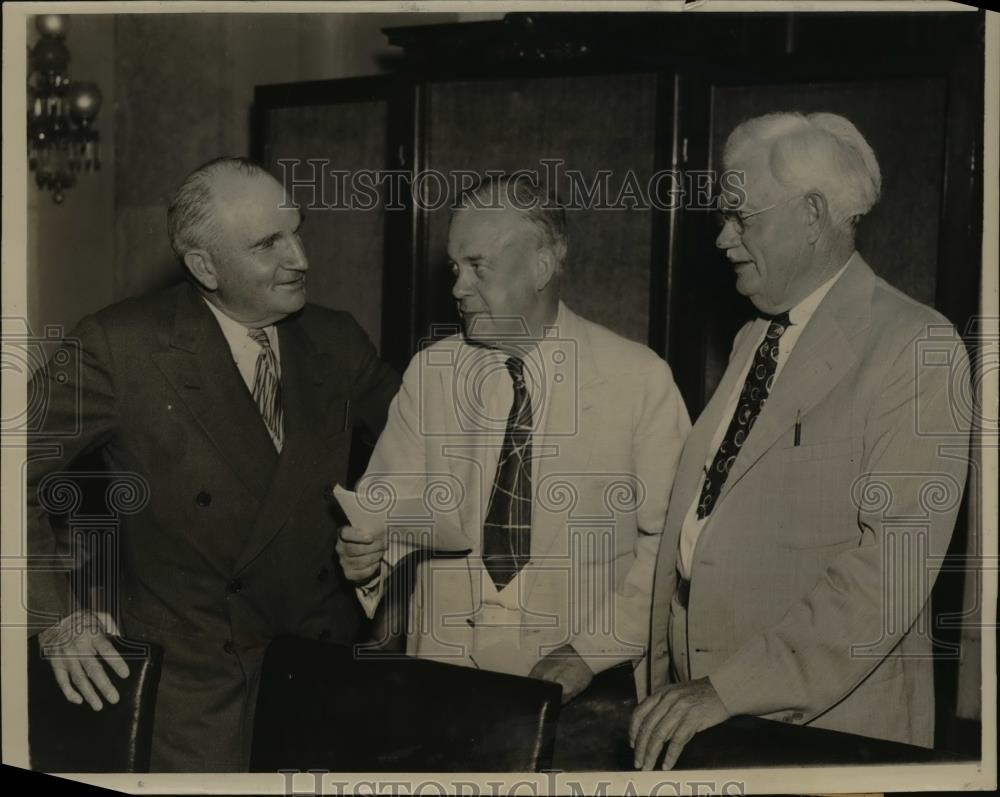 1939 Press Photo JJ Pelley Joseph Eastman &amp; Sen John Townsend - nee95181 - Historic Images