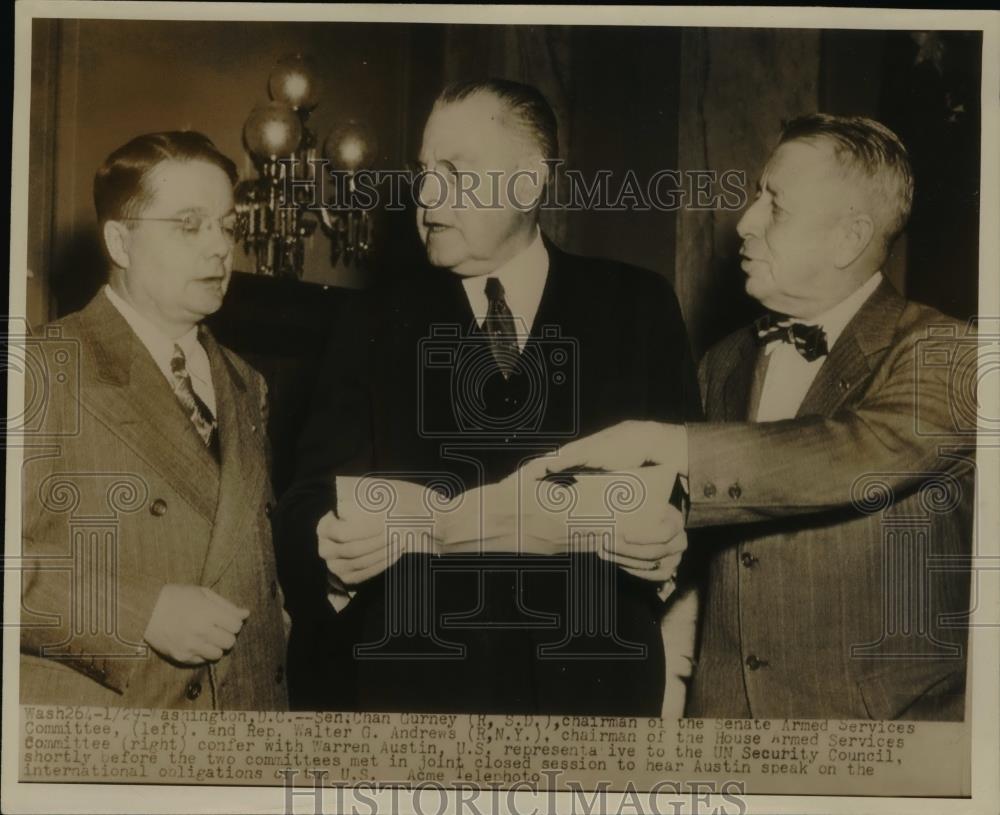 1941 Press Photo Sen Chan Gurney Rep Walter Andrews confer with Rep Austin - Historic Images