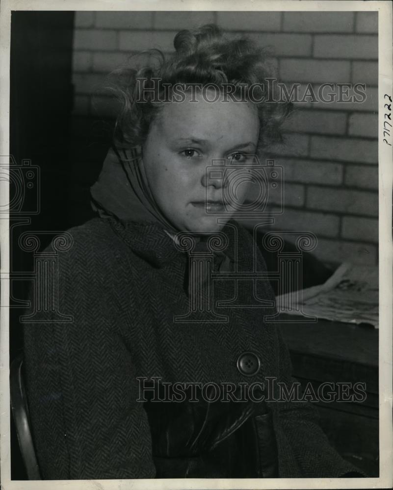 1944 Press Photo Edith Toy to face kidnapping charges - Historic Images