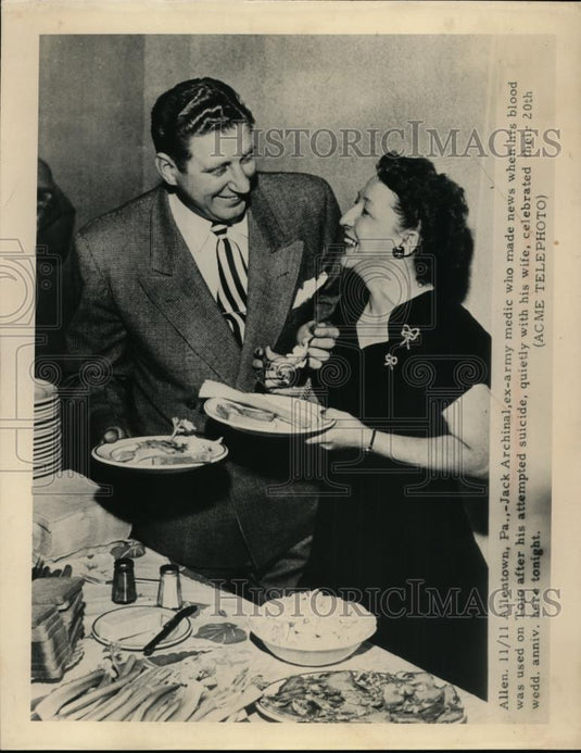 1948 Press Photo Jack Archinal And His Wife Celebrate Their Wedding Anniversary - Historic Images