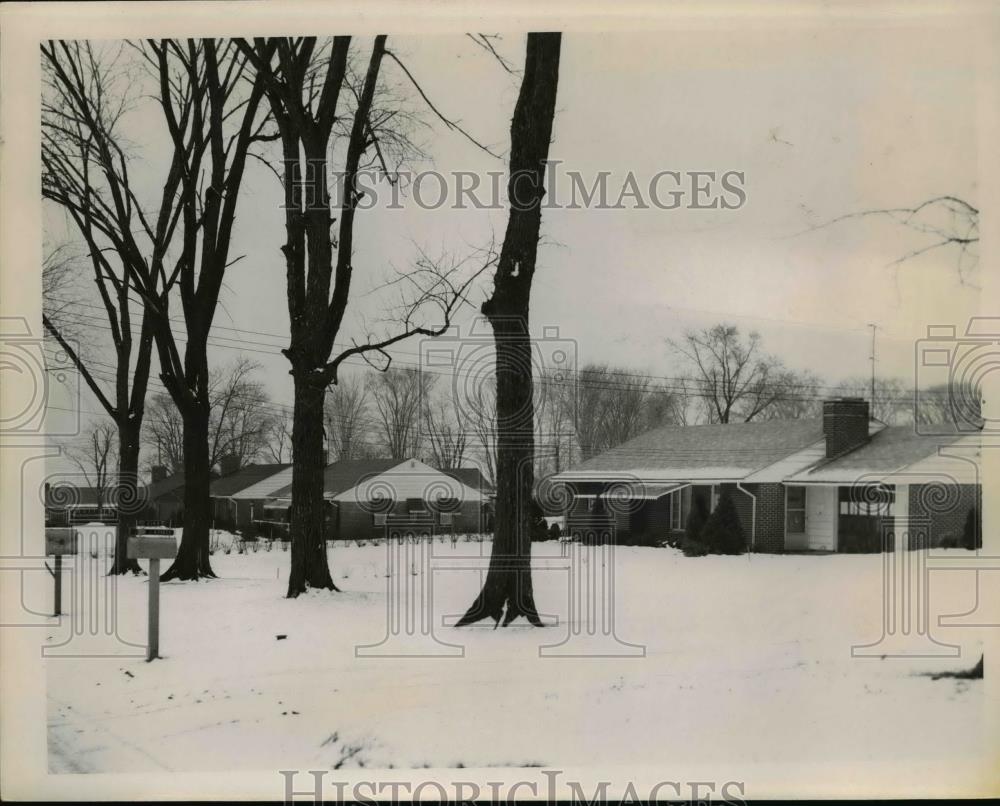 1957 Press Photo Residential homes on Rockefeller Rd in Wickliffe - nee95075 - Historic Images