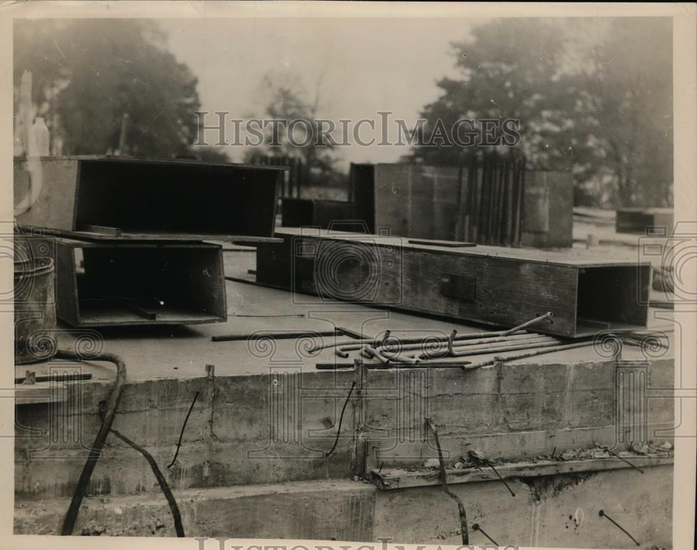 1952 Press Photo Wood forms for concrete floors at Lake Avenue Lakewood - Historic Images