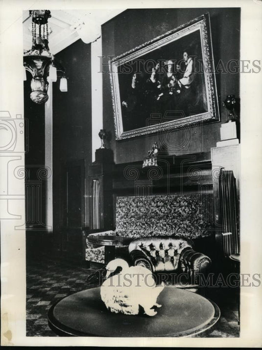 1934 Press Photo Interior of American Embassy in Moscow - nef01183 - Historic Images