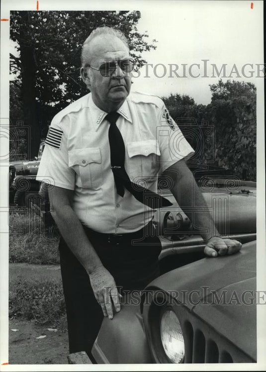 1981 Press Photo Albert Stewart Director of Disaster Services. - cvb74335 - Historic Images