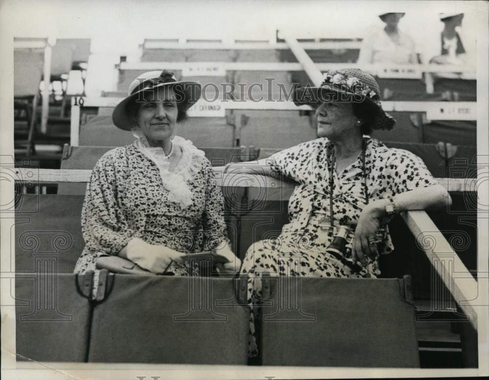 1934 Press Photo New York Mrs. Norman de r.Whitehouse and Mrs. Payne Whitney NYC - Historic Images