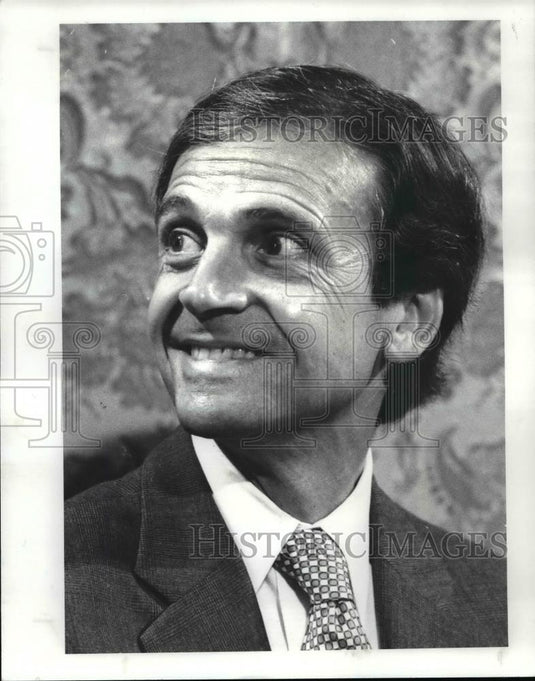 1987 Press Photo Frank Lorenzo Chairman of Texas air corp. - cvb70061 - Historic Images