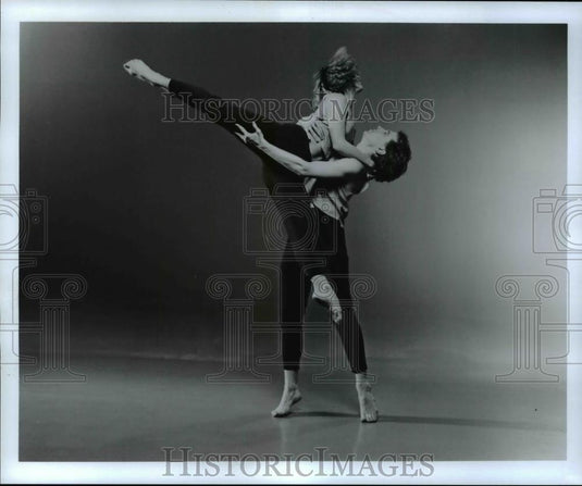 1999 Press Photo Mark Taylor and Barbara Canner in "Blush" - cvb68163 - Historic Images