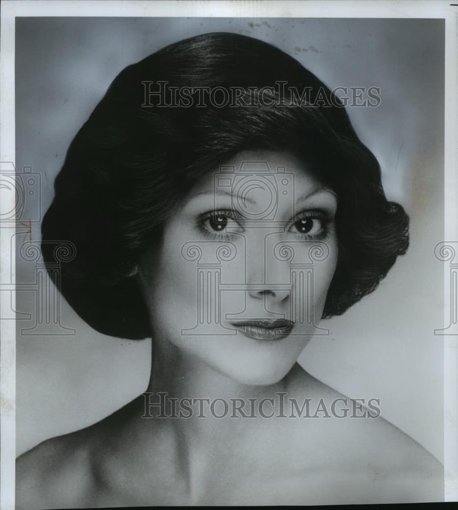 1973 Press Photo Hair fashions of 1973. - cvb71872 - Historic Images