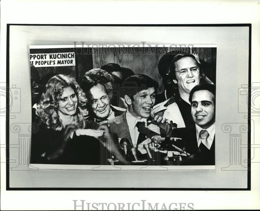 1991 Press Photo Dennis Kucinich victory speech - cvb70873 - Historic Images