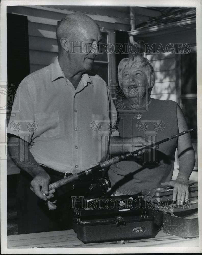 1970 Press Photo Mr. and Mrs. Paul Crites-coach and teacher at Rocky R ...