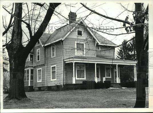 1997 Press Photo Hart Crane's birthplace house in Garrettsville, Ohio. - Historic Images