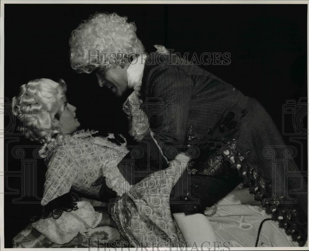 1993 Press Photo Mary Bacon and Richard Szpigiel in Amadeus - cvb68294 - Historic Images