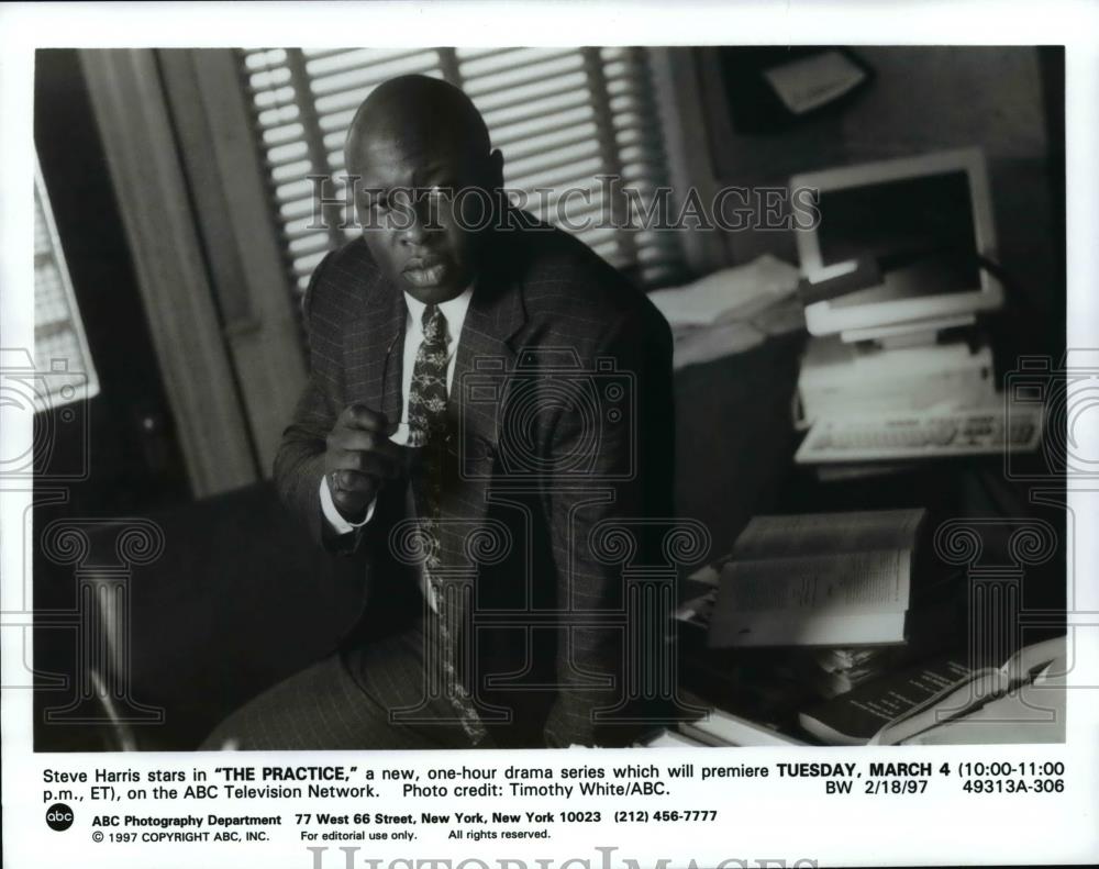 1997 Press Photo Steve Harris stars in "The Practice" on the ABC - cvb68442 - Historic Images