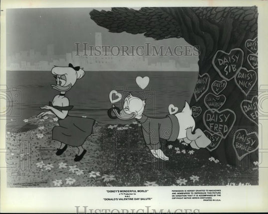 1980 Press Photo Donald's Valentine Day Salute  - cvb72021 - Historic Images