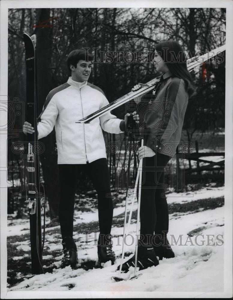 1969 Press Photo Jay and Debbie Cusick model ski fashions of 1969. - cvb71832 - Historic Images