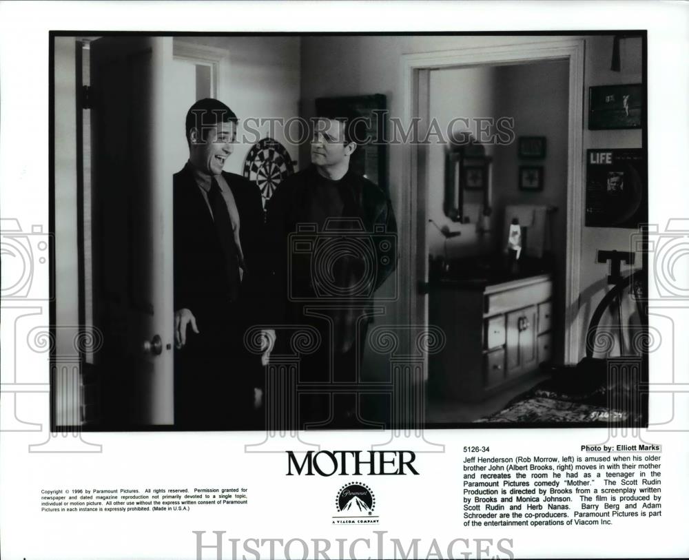 Press Photo Rob Morrow and Albert Brooks-Mother movie scene - cvb68395 - Historic Images