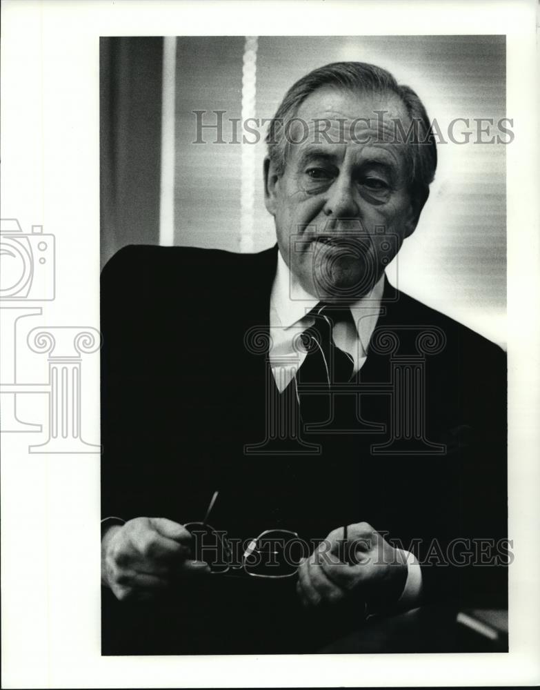 1990 Press Photo CSU President John A. Flower - cvb72546 - Historic Images
