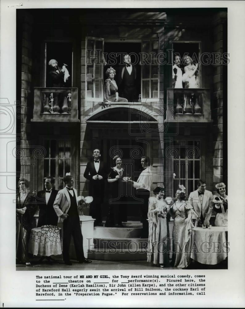 1960 Press Photo Me &amp; My Girl goes on Tour, a Tony Award winning musical comedy - Historic Images