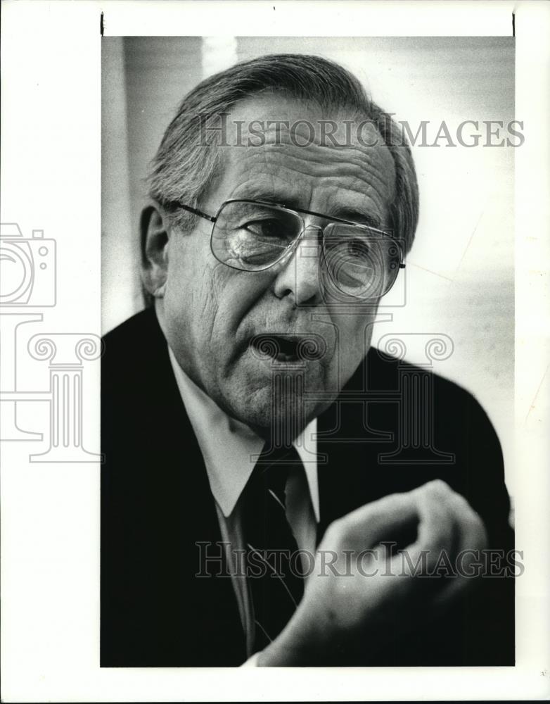 1990 Press Photo CSU President John A Flower - cvb72699 - Historic Images