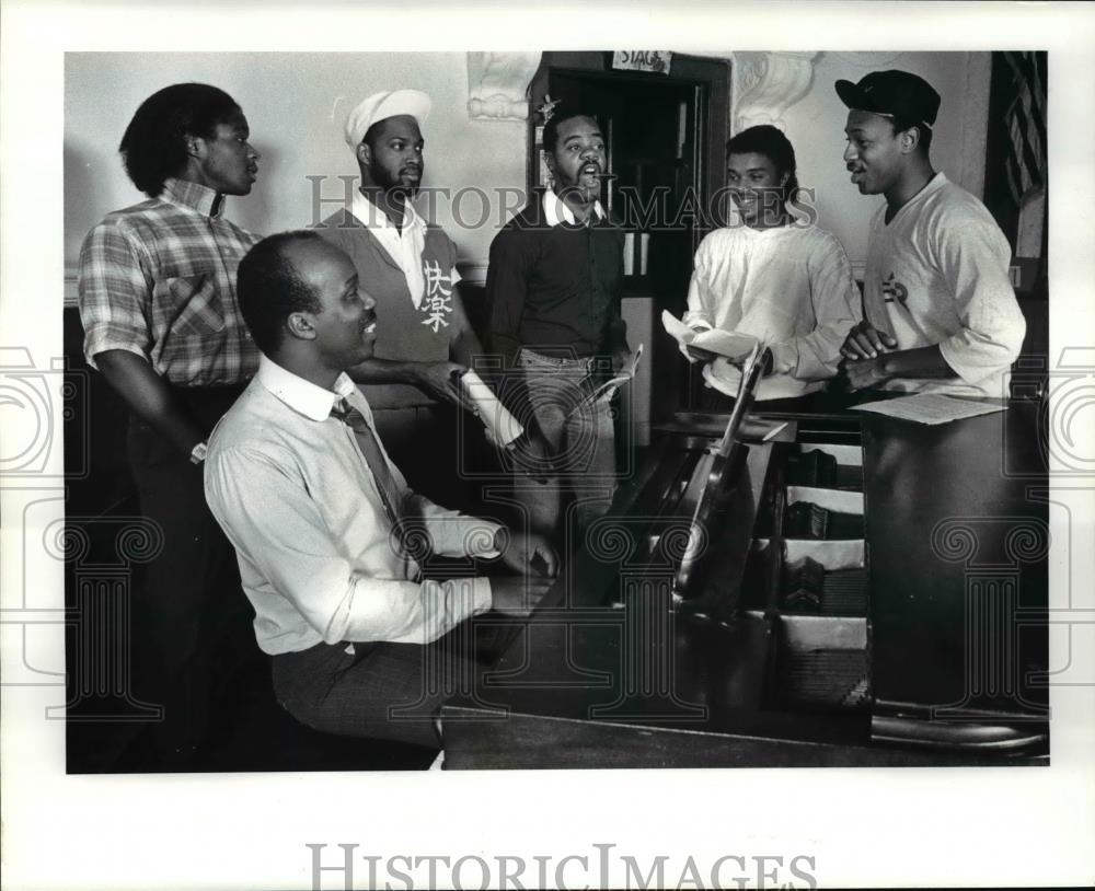 1985 Press Photo Black Nativity Rehearsal  - cvb68514 - Historic Images