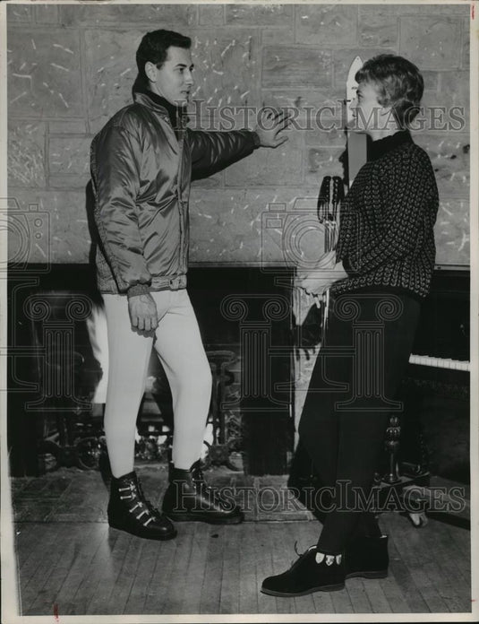 1964 Press Photo Fashions-Men Skiing - cvb71800 - Historic Images