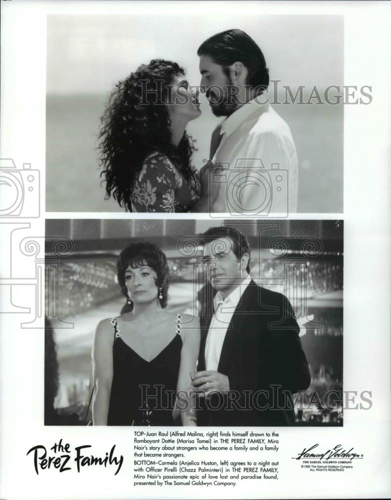 Press Photo The Perez Family-Alfred Molina, Marisa Tomei, Huston, Palminteri - Historic Images