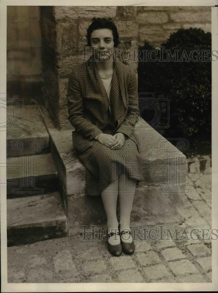 1930 Press Photo Lois Thursto,Pres.of Self-Government Assn.at Bryn Mawr College - Historic Images