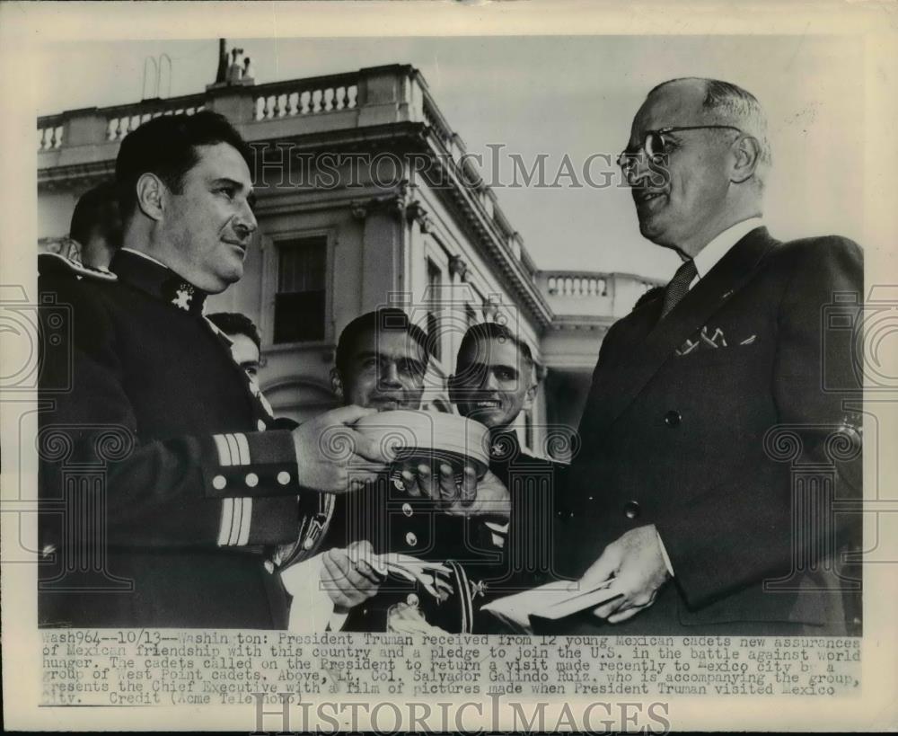 1942 Press Photo Col. Salvador Galindo Welcomes President Truman In Mexico - Historic Images