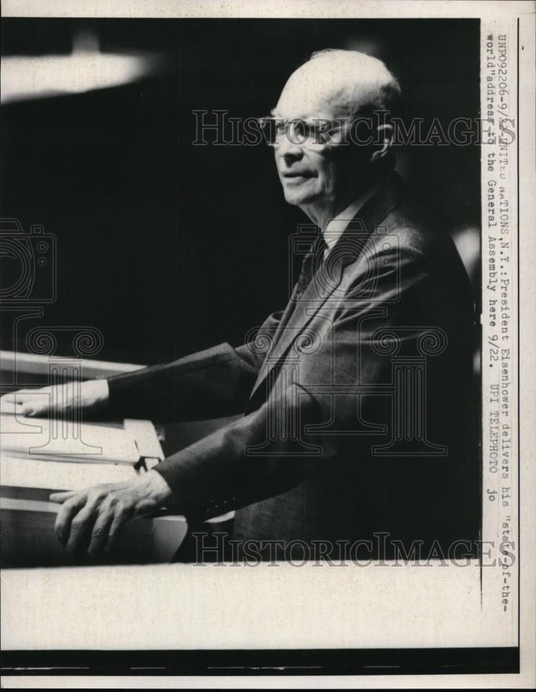 1960 Press Photo Pres.Dwight Eisenhower delivers his state of the Nation address - Historic Images