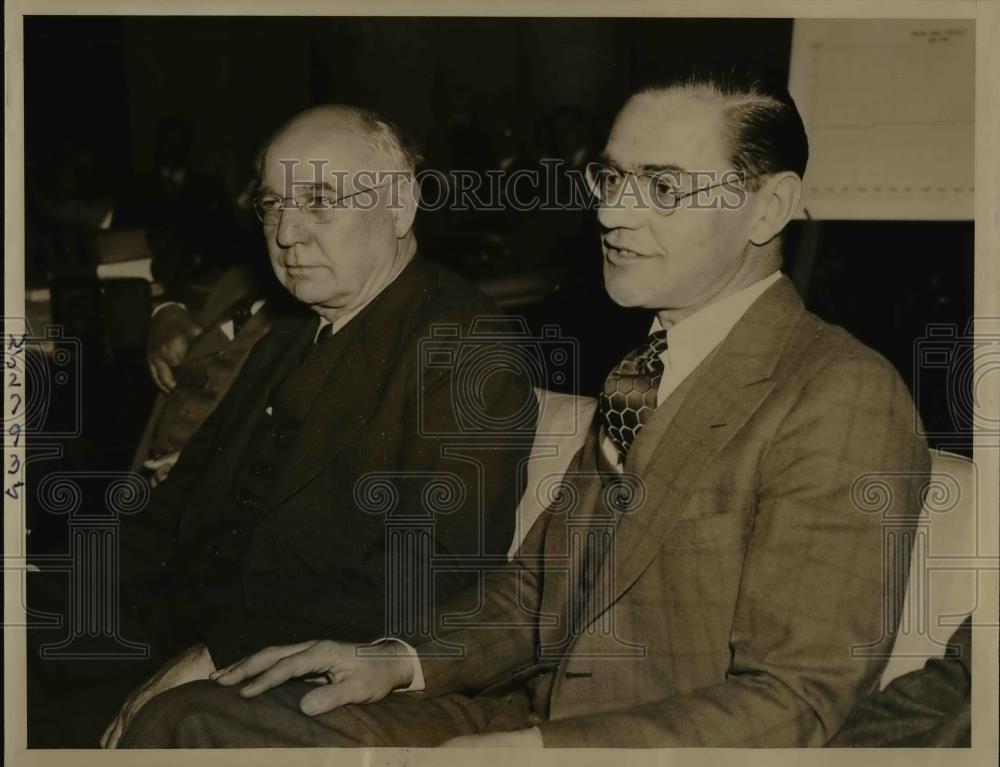 1939 Press Photo Emmett Butler President of Butler Brothers &amp; son Patrick - Historic Images