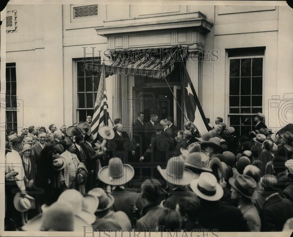 1929 Press Photo Inaugural crowds of Pres.Hoover outside the White House - Historic Images