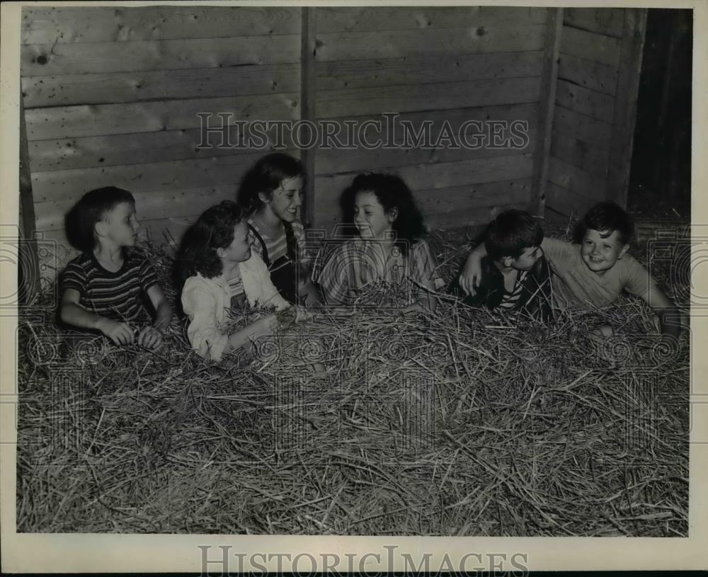 1943 Press Photo Goodrich Farm Camp - nee98785 - Historic Images