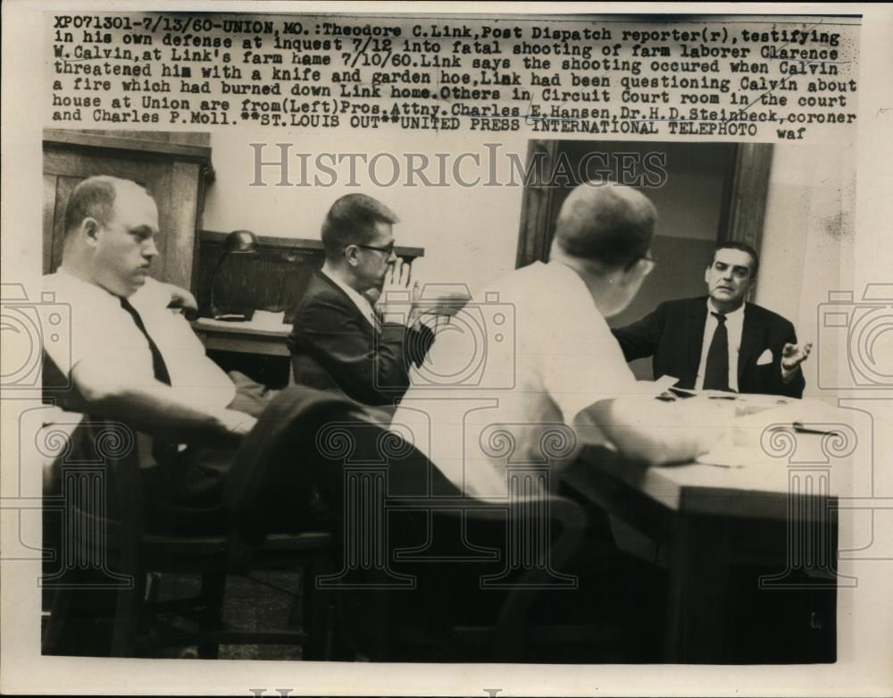 1960 Press Photo Post Dispatch reporter Theodore Link testifies  - nee94168 - Historic Images