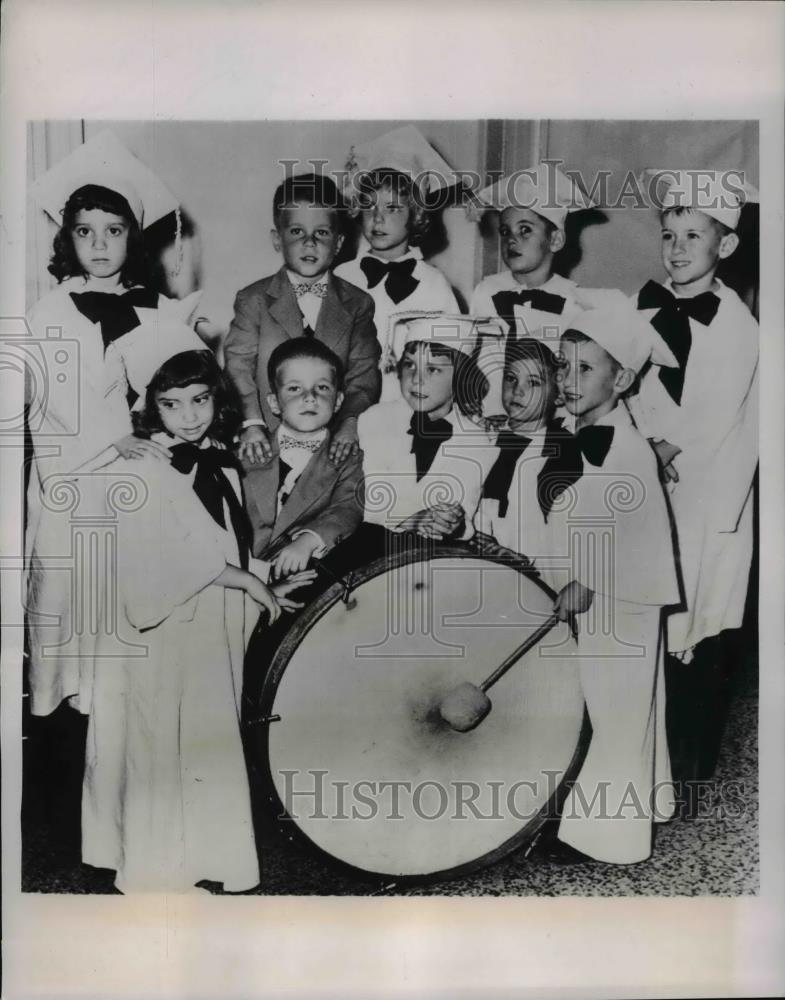 1953 Press Photo Five set of Twins graduated at Henderson Elementary School - Historic Images