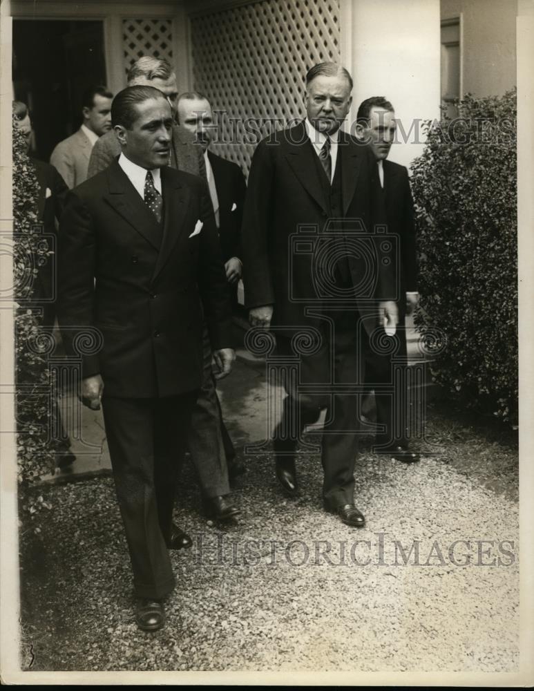 1930 Press Photo Pres. Herbert Hoover with Capt. Dieudonne Costes - nee93790 - Historic Images