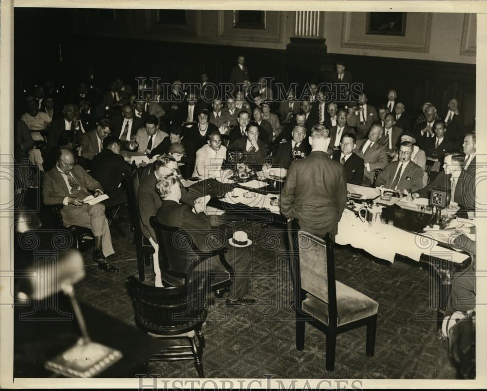 1933 Press Photo Hearing of the Senate Sub-Committee on Racketeering - Historic Images