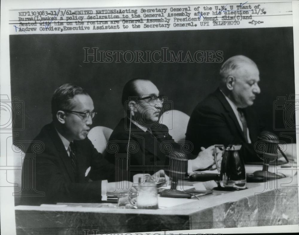 1961 Press Photo U.Thant of Burma makes a Policy declaration in General Assembly - Historic Images