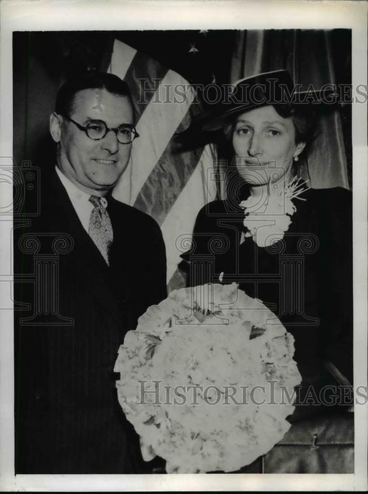 1943 Press Photo Lt.Gov.John C Bell Jr and Crown Princess Martha of Norway - Historic Images