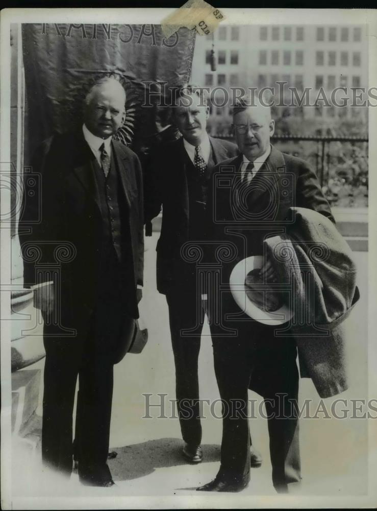 1934 Press Photo Former President Herbert Hoover visits Kansas Gov Albert Landon - Historic Images