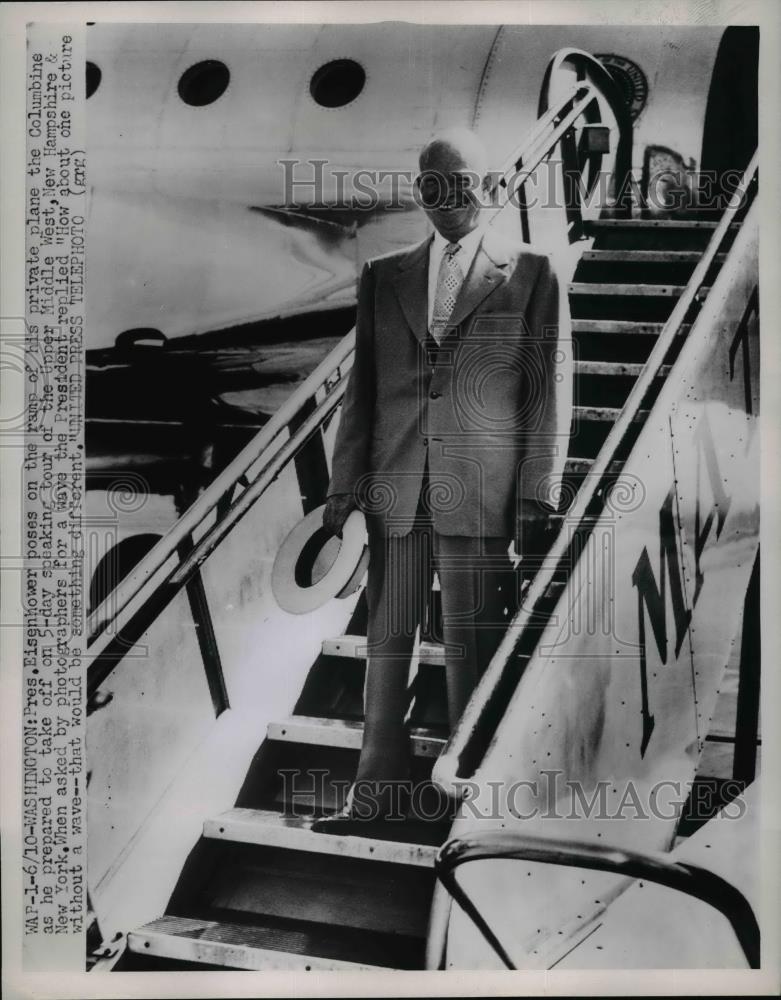 1953 Press Photo Pres.Eisenhower on the ramp of his Private Plane the Columbine - Historic Images