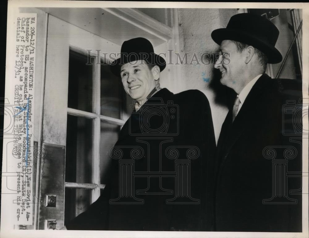 1948 Press Photo Alexander S. Panyushkin, Stanley Woodward at White House - Historic Images