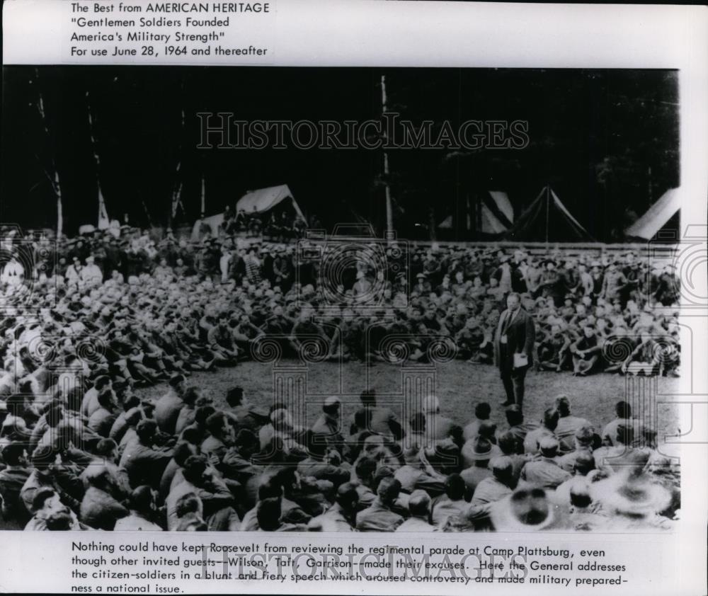 1964 Press Photo Roosevelt Reviewing Regimental Parade at Camp Plattsburg - Historic Images
